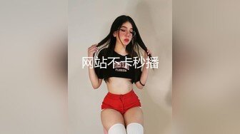 农村熟女姐妹花一起玩直播，全程露脸漏奶子揉骚逼给狼友看，淫声荡语听指挥还有奶水真不错，精彩不要错过