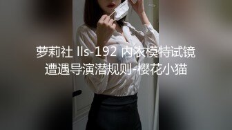 科技园蹲守 漂亮的长裙美女 好性感的一撮逼毛