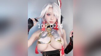 【南宫绾绾】173模特夺命美臀！美翻了水晶JB爆插冒白浆 (1)