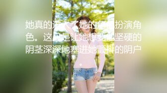 年轻热恋小情侣做爱直播，甜美可人后入无套操逼表情很到位，一顿猛操体外射精