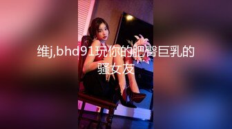 -偷拍年轻小伙带着丰满的女友情趣酒店开房各种啪啪啪