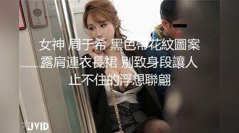 《贵在真实✅极限偸拍》女人坑女人！温泉洗浴女士区内部曝光，老中青一丝不挂站一排，好多极品美女，高颜大奶白虎逼小姐姐看硬了