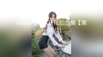 清纯带点性感肉感美女夫妻居家啪啪，揉捏大白奶子，上位骑乘扭动屁股，扶着大屁股后入，撞击奶子一直晃动-