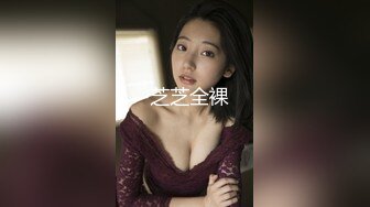 【真实泄露】广西小护士淫荡少妇上班脱衣露出+啪啪+自慰