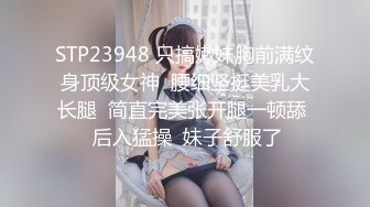 SWAG 人妻柔依實戰優質單男xNTR老公只能旁邊看老婆淫騷的表現