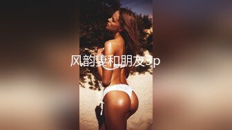 小情侣爱爱 嘴张开 嗯 贫乳小女友无毛嫩穴 被无套输出 年轻人两分钟就射了 满满一脸笑的好开心 真能射