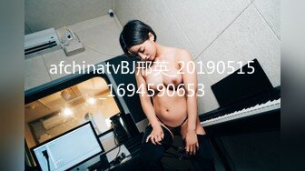 STP25455 21岁大学生，下海赚快钱，D罩杯美乳，坚挺白嫩，后入特写菊花和鲍鱼，男友已经调教到位超会玩