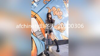 大学女厕全景偷拍多位漂亮的小姐姐嘘嘘各种各样的美鲍鱼完美呈现2 (1)