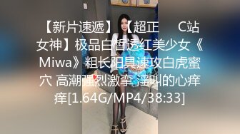 《顶流网红??重磅精品》露脸才是王道！万狼求档OnlyFans优质纹身情侣【雅莎爸爸】不雅私拍，美乳翘臀漂亮女友被各种肏