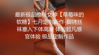 KTV一对喝醉的狗男女霸占厕所在里面打炮 男的重口爱好者把妹子菊花掰开使劲闻